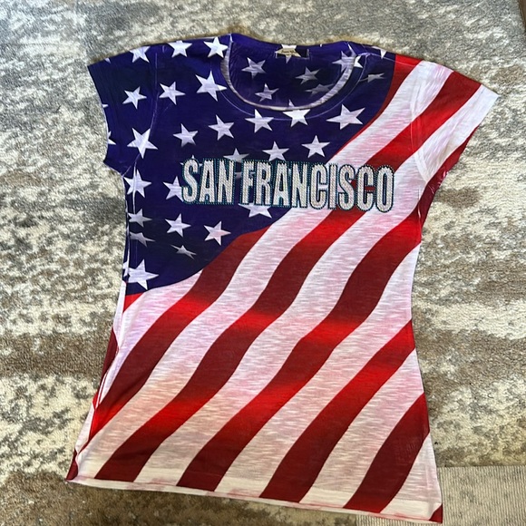 5/$25 will bundle San Francisco sequin T - Picture 2 of 7